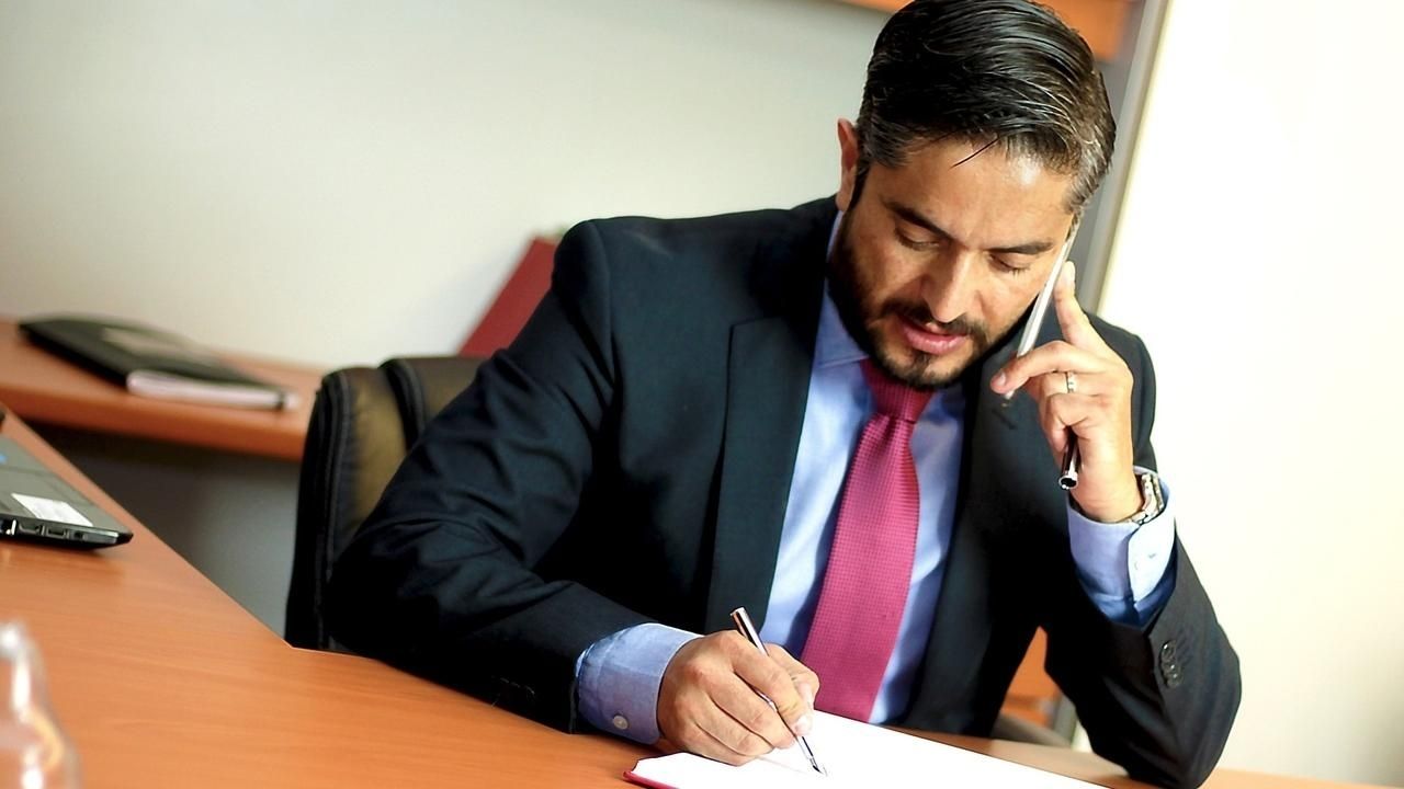 WHAT ARE CLIENTS REALLY LOOKING FOR IN A DIVORCE ATTORNEY